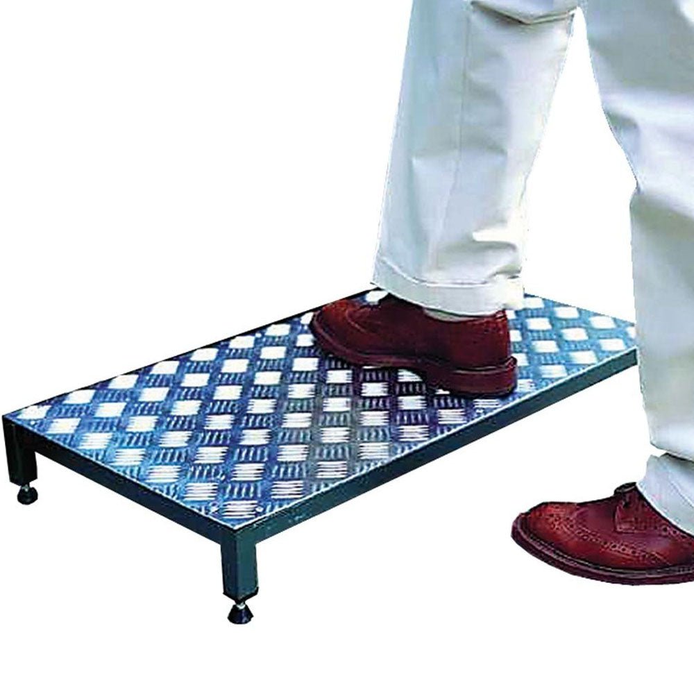 Half Step Patterned Steel Panel K30 Metal Half Step - LPK30 – Millercare
