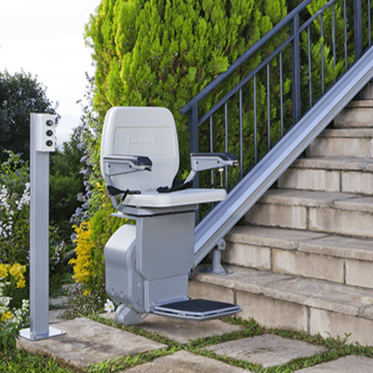 Stannah 320 All-Weather Outdoor Stairlift