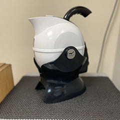 Uccello Kettle Tipper Black/W - Millercare